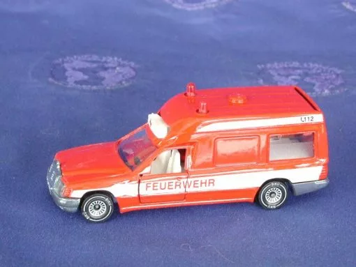 Siku MB Ambulance With Lights -Siku Shop 0002992 mb ambulance with lights siku SIK2880