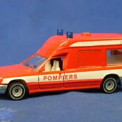 Siku MB Ambulance Red FRENCH Fire