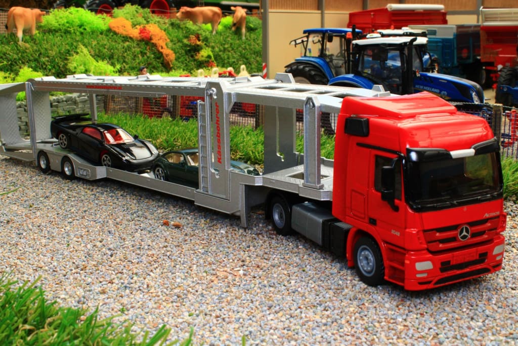 Siku Shop -Siku Shop 3934SIKU150SCALEMERCEDESBENZACTROSLORRYCARTRANSPORTERWITHTWOCARSPIC1
